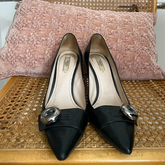 Prada Black Pointed-Toe Leather Pumps with Silver Circular Accent - Picture 3 of 7